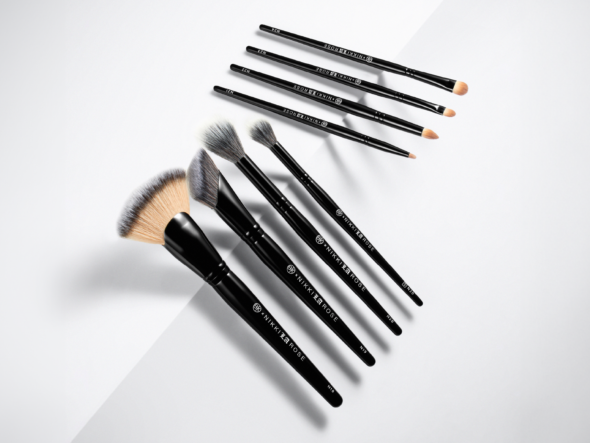 Nikki La Rose N22 Petite Dome Blender